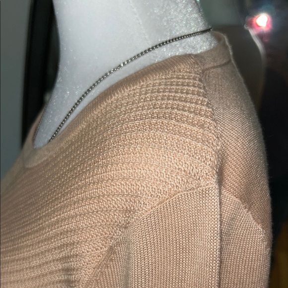 Calvin Klein Women's Peach Sweater - Picture 3 of 8